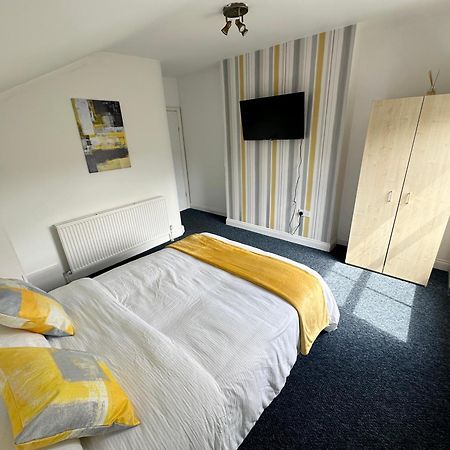 Spacious 2 Bed Flat In London Exterior photo