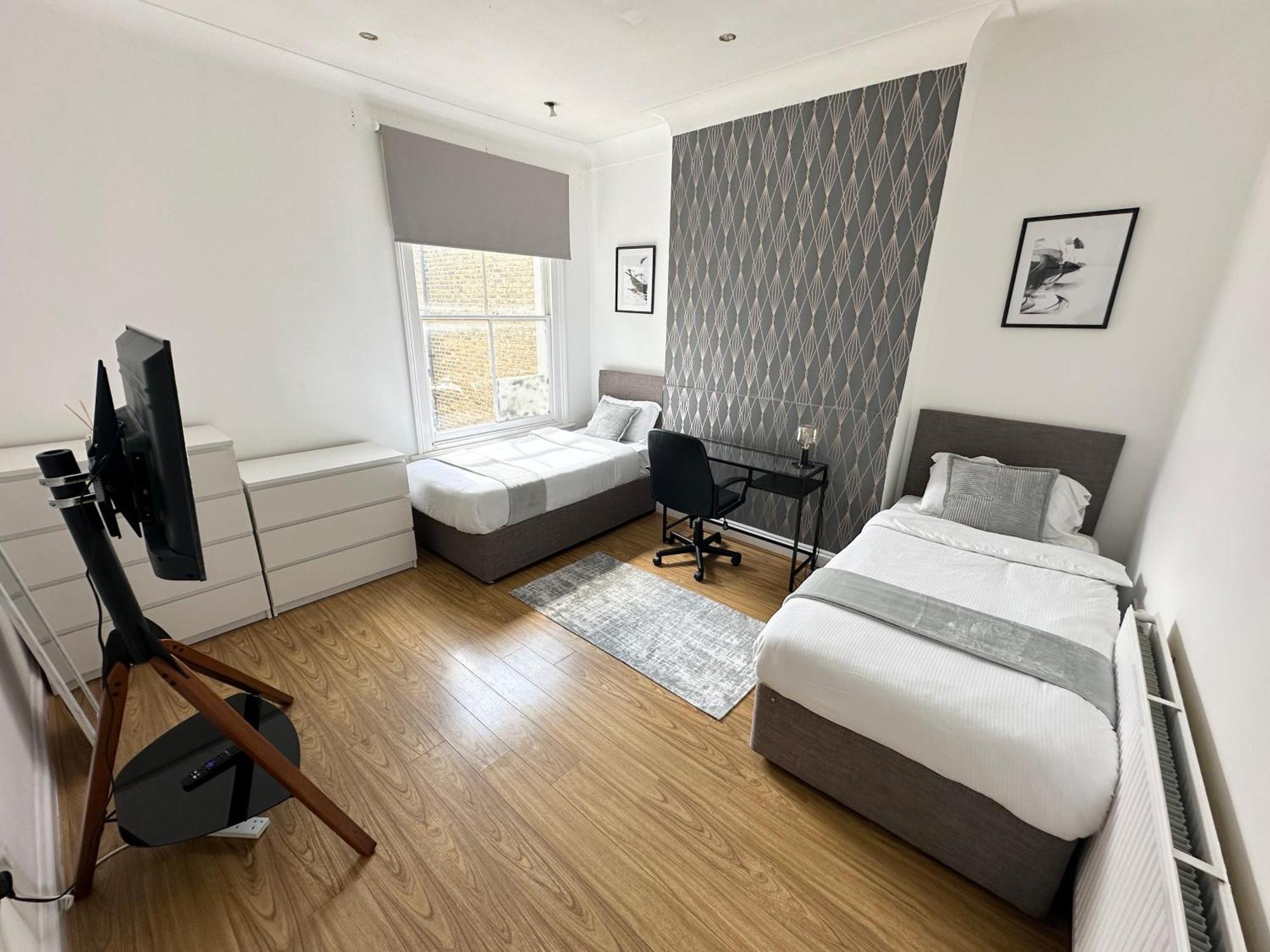Spacious 2 Bed Flat In London Exterior photo